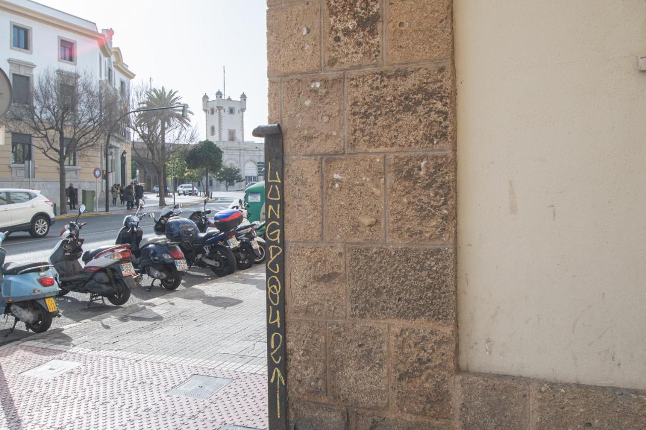 Apartamento Las Lectoras De Cadiz Exterior photo