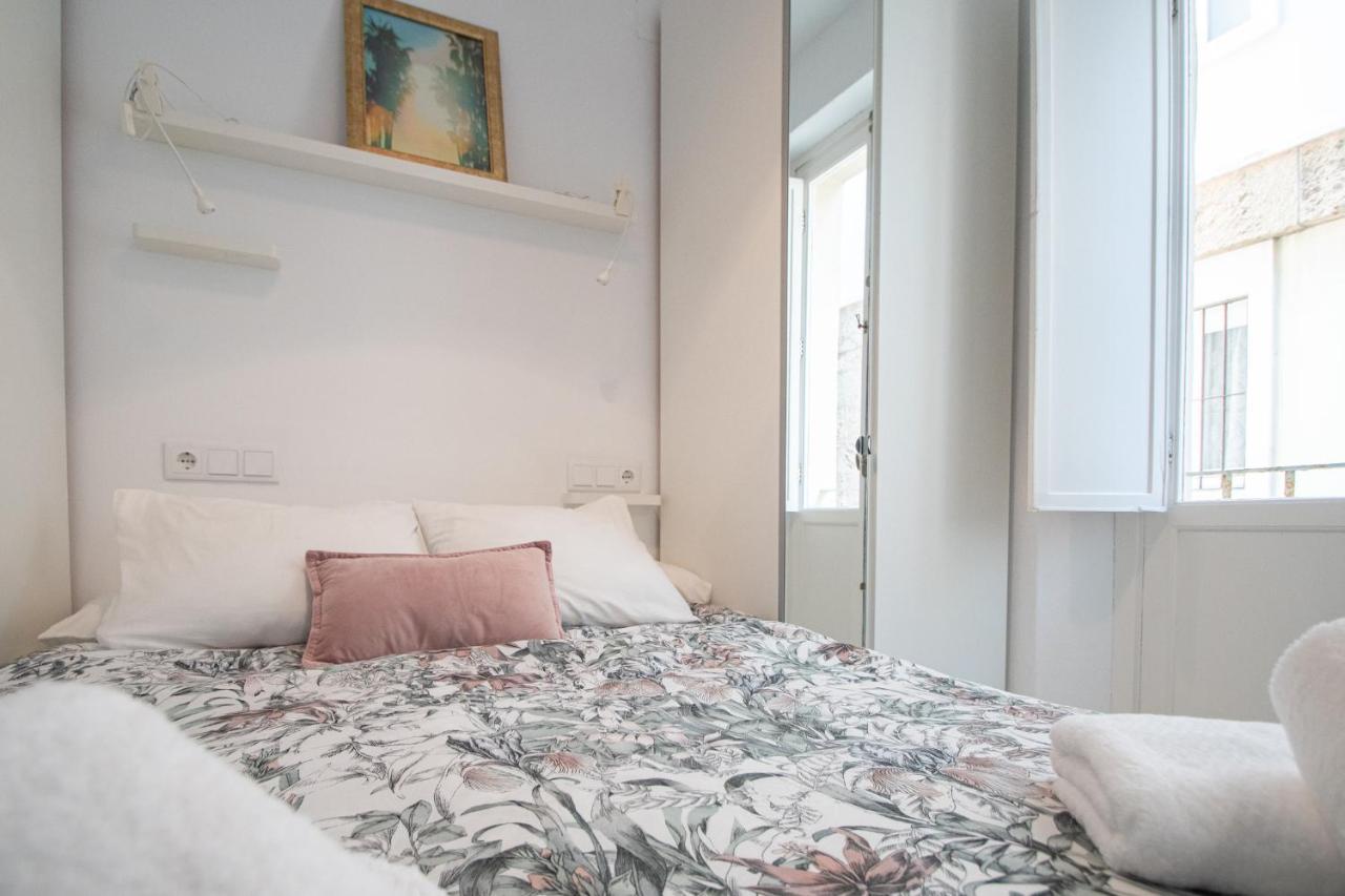 Apartamento Las Lectoras De Cadiz Exterior photo